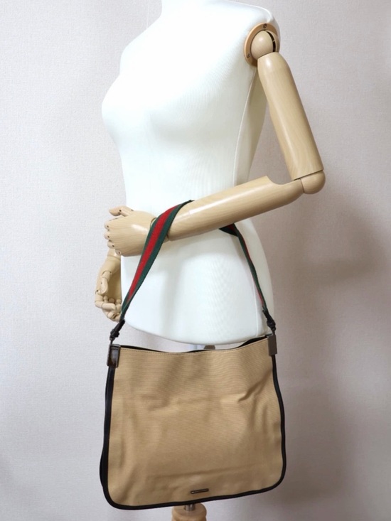 Gucci Handbags - Gucci Handbag